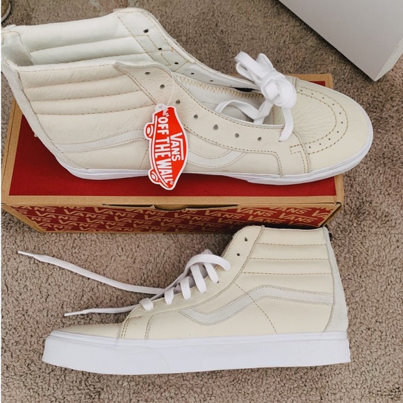 Vans Other - NWT Vans cream leather and suede sk8 highs mens